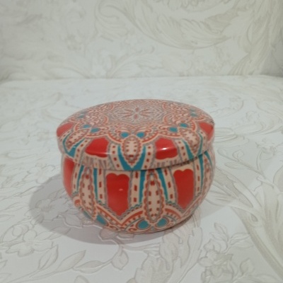 Vela de soja em caixa de metal Mandala da Terra