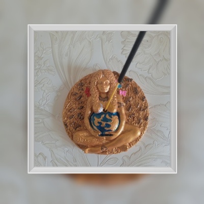 Queimador de incenso Deusa de Gaia