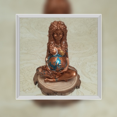 Estátua Deusa de Gaia Cobre