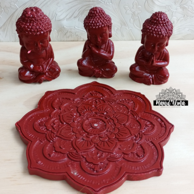 Base mandala com 3 mudras de buda
