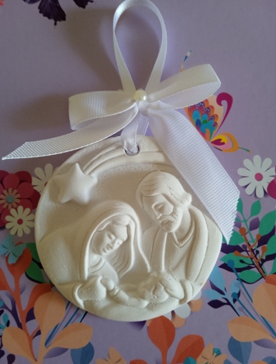 Presépio medalha sagrada família em cerâmica perfumada