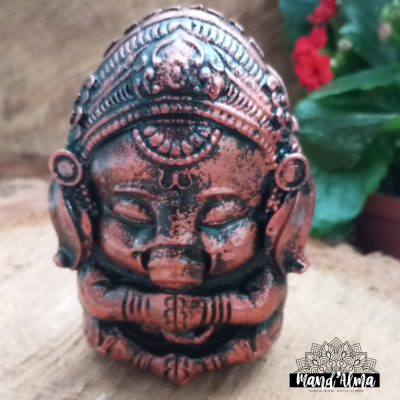 Estátua Ganesha pintada á mão