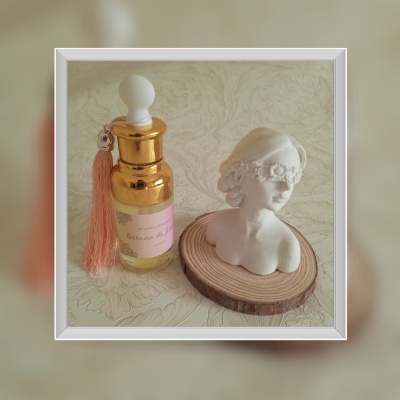 Estátua Amor Próprio em gesso perfumado