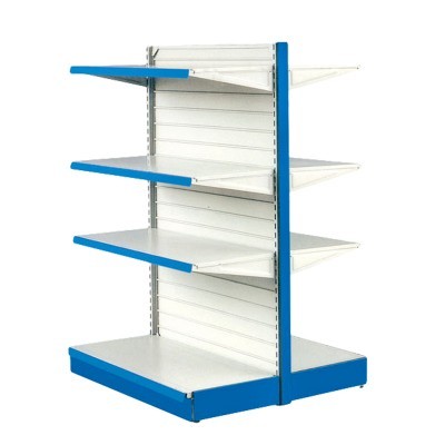 Prateleira metálica dupla face branca com bordas azuis e 3 prateleiras em cada lado