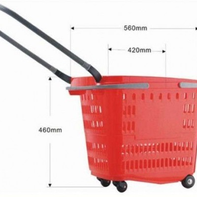 Cesto de compras vermelho com alça preta e rodas