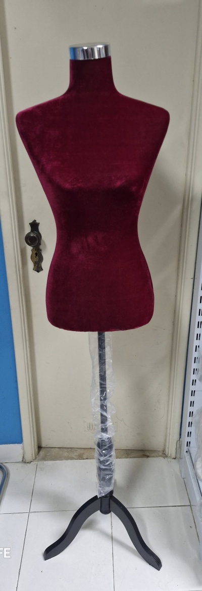 Manequim feminino completo para costura profissional cor vermelho tamanho 36/38 único em Portugal