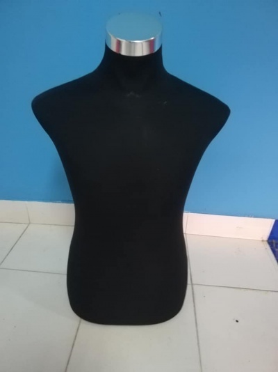 Busto Masculino para exposição cor preto tamanho normal sem base