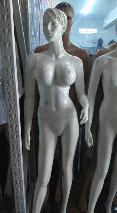 Manequim boneco feminino cor branco B3