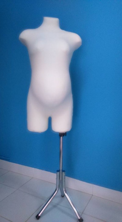 manequim de grávida para costura cor preto ou branco completo único em Portugal