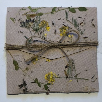 Convites em Papel Vivo ou Papel Semente