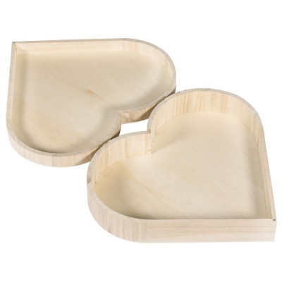 Caixa madeira em forma de coração