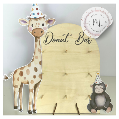 Suporte para Donuts Tema Animais da Selva – Placa de Madeira com 9 Ganchos