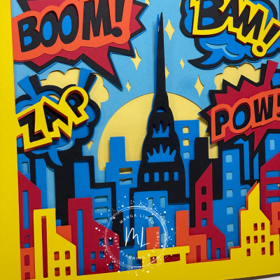 Ilustração pop art colorida com onomatopeias e cidade