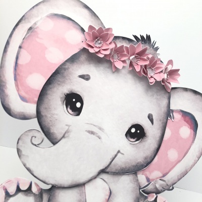 Ilustração de elefante cinzento com flores cor-de-rosa na cabeça