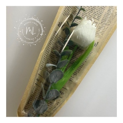 Vela Tulipa Artesanal com Eucalipto | Cera de Girassol