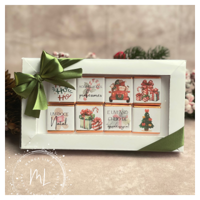 Caixa de Napolitanas de Chocolate com Motivos Natalícios – Um Doce Agradecimento aos Melhores Professores!