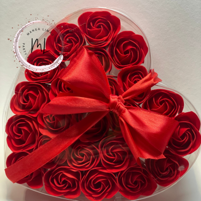 Coração com 24 rosas de sabão