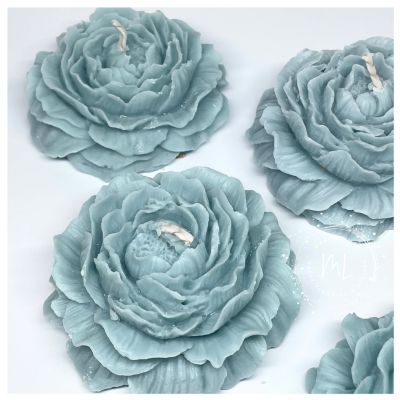 Vela Artesanal em Forma de Flor – Aroma a Canela