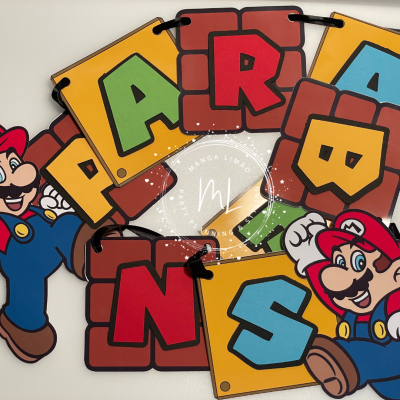 Bandeirola PARABÉNS com o tema Super Mario
