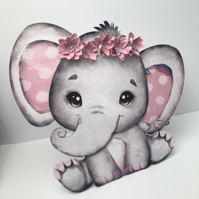 Desenho de elefante cinzento com flores cor de rosa na cabeça