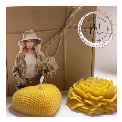 Caixa de Velas Artesanais Ocre com Aroma a Limão - Coração e Peônia