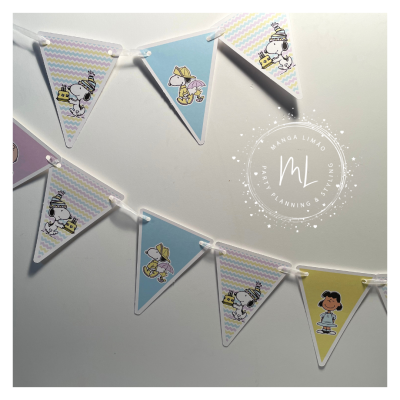 Grinalda de Bandeirolas Snoopy