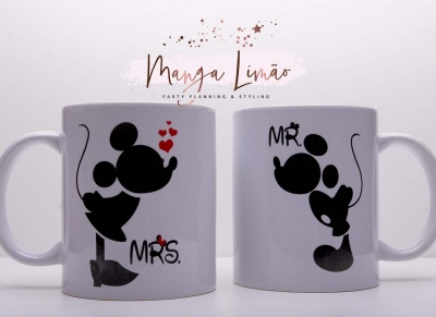 Conjunto 2 Canecas Mickey e Minnie
