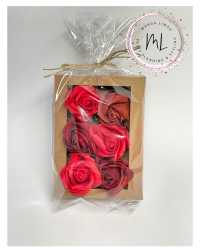🌹 Embalagem com 6 Rosas de Sabão Vermelhas– Personalizável com Tag