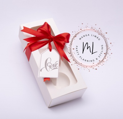 Caixa para 3 Bombons ou brigadeiros Caixa para 3 Bombons ou brigadeiros