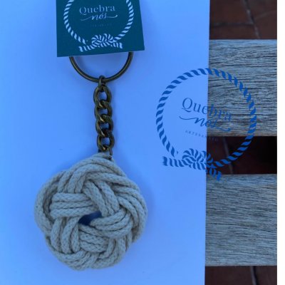 Porta chaves em macramé