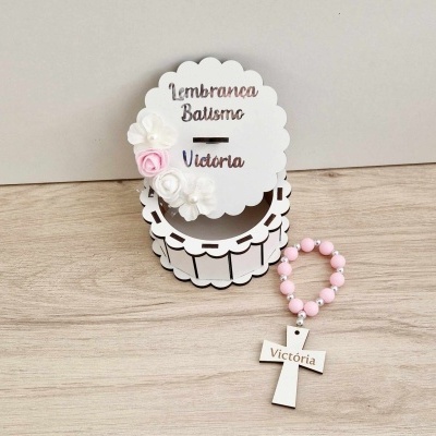 Caixa ondulada com rosário personalizado