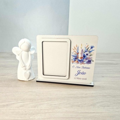 Suporte de fotografia com decoração de batismo e figura de anjo