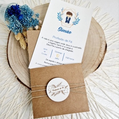 convite kraft com medalhão