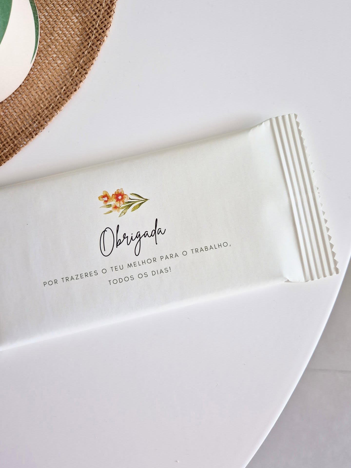 Chocolate Grande Parabéns - Sabor Premium Texto personalizado
