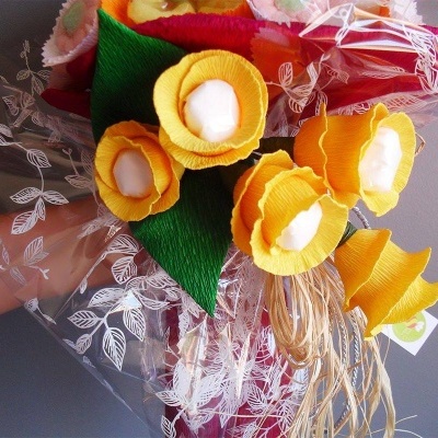 Super&#x20;Ramo&#x20;de&#x20;flores&#x20;com&#x20;as&#x20;mais&#x20;deliciosas&#x20;e&#x20;coloridas&#x20;gomas