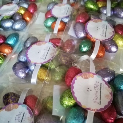 Saquinhos&#x20;de&#x20;P&#x00E1;scoa&#x20;com&#x20;Ovinhos&#x20;ou&#x20;Am&#x00EA;ndoas&#x20;com&#x20;r&#x00F3;tulo&#x20;Personalizado