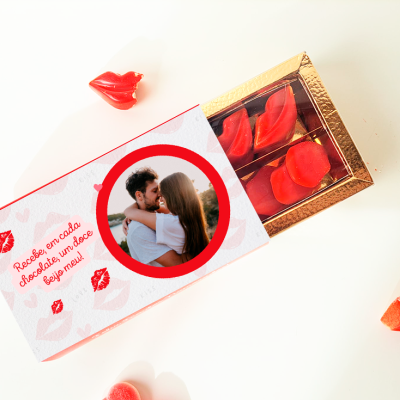 Caixa&#x20;Beijo&#x20;Doce&#x20;Mix&#x20;-&#x20;Sele&#x00E7;&#x00E3;o&#x20;Irresist&#x00ED;vel&#x20;de&#x20;16&#x20;Del&#x00ED;cias,&#x20;com&#x20;8&#x20;Gomas&#x20;e&#x20;8&#x20;Chocolates&#x20;em&#x20;Forma&#x20;de&#x20;L&#x00E1;bios