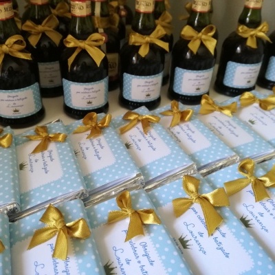 Conjuntos&#x20;de&#x20;Lembran&#x00E7;as&#x20;&#x7C;&#x20;Miniaturas&#x20;Licor&#x20;Beir&#x00E3;o&#x20;&#x2B;&#x20;Mini&#x20;Chocolates&#x20;20gr