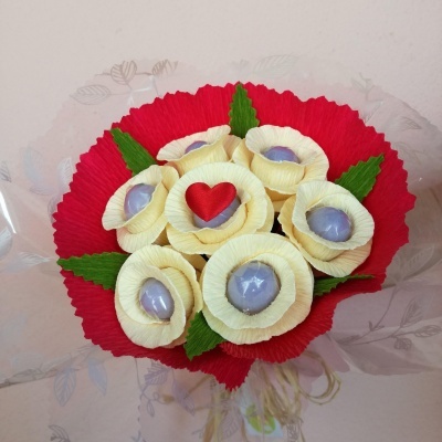 Ramo&#x20;Bouquet&#x20;de&#x20;Am&#x00EA;ndoas&#x20;para&#x20;Madrinhas&#x20;ou&#x20;Afilhadas