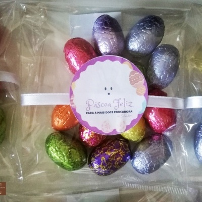 Saquinhos&#x20;de&#x20;P&#x00E1;scoa&#x20;com&#x20;Ovinhos&#x20;ou&#x20;Am&#x00EA;ndoas&#x20;com&#x20;r&#x00F3;tulo&#x20;Personalizado