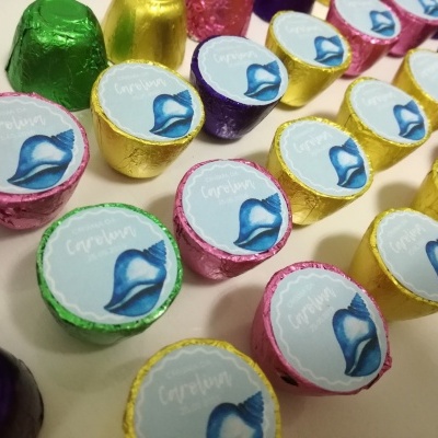 Bombons&#x20;de&#x20;Chocolate&#x20;com&#x20;r&#x00F3;tulo&#x20;personalizado&#x20;para&#x20;o&#x20;batismo