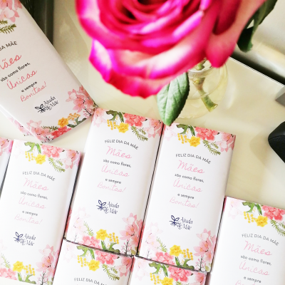 Os chocolates que oferecemos à Ajuda de Mãe Os chocolates que oferecemos à Ajuda de Mãe