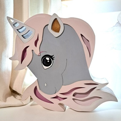 Candeeiro de Madeira Unicórnio Controlado por SMARTPHONE