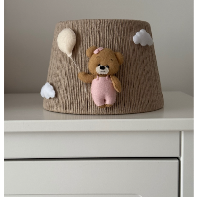 Candeeiro de Mesa Sra. URSINHA