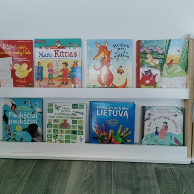 https://www.marangga.com/product/estante-de-livros-modular-montessori
