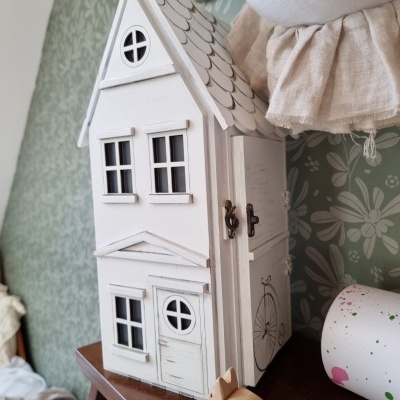 Candeeiro Casa de Madeira Controlado por SMARTPHONE