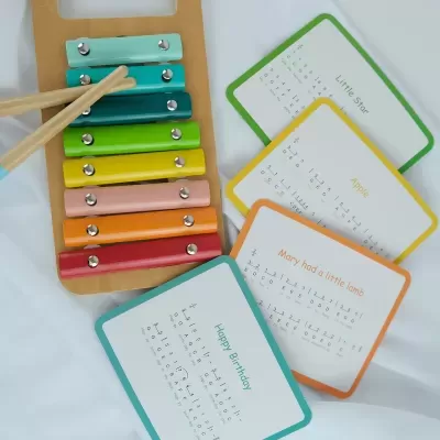 Caixa de Música Montessori