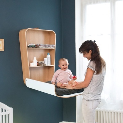 Trocador de Fraldas NOGA para Parede