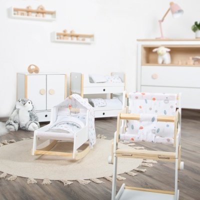 Cama de Balanço para Bonecas BOTÃOZINHO – 2 em 1