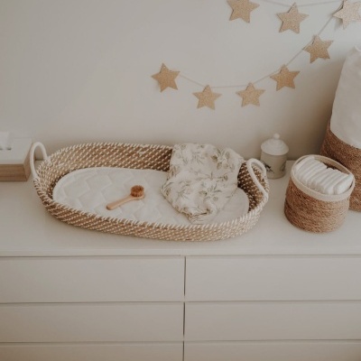 Cesto de Moisés Fraldário em Algas Marinhas Naturais